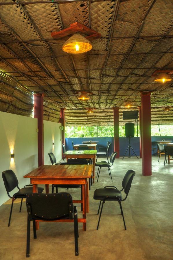 Airport Tourist Resort คาตุนายากา ภายนอก รูปภาพ